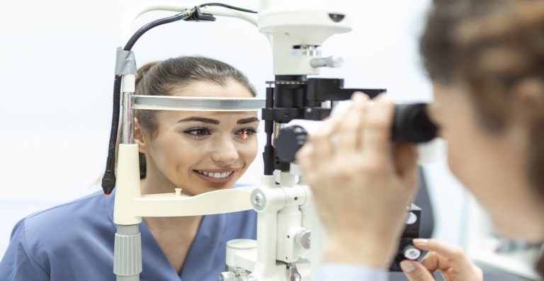 Syarat untuk Bisa Operasi LASIK, Adakah Maksimal Minus?